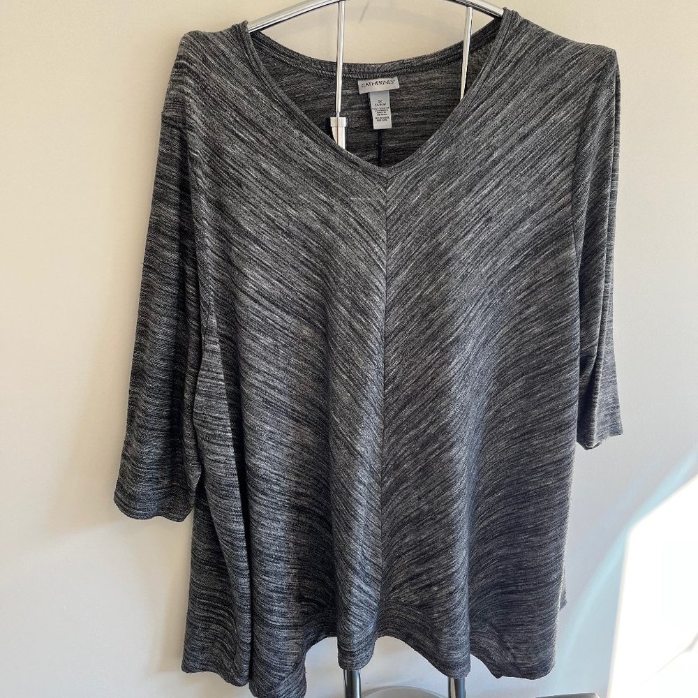 Women's V-neck Pull-Over Grey Sweater - Plus Size 5x
